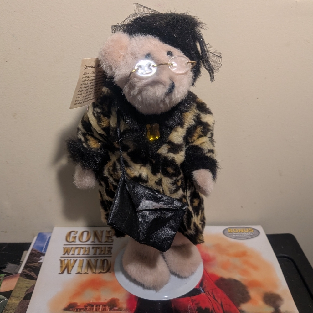 VINTAGE PLUSH BEAR POLLY'S KIN JULINA McCLUNG STARR'S FAMILY TREE W/ TAG & STAND